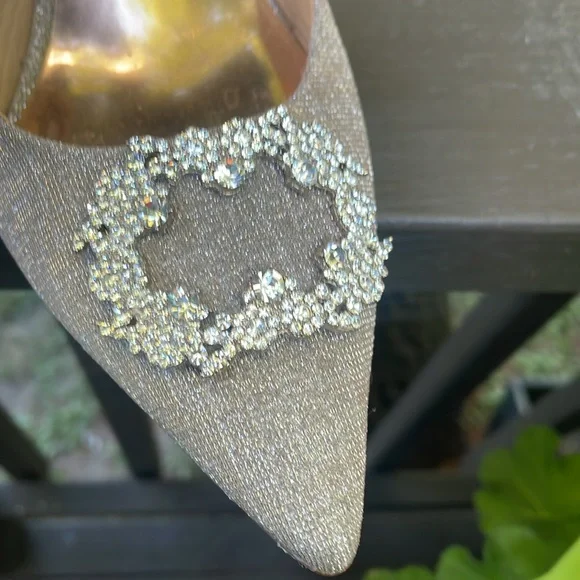 Badgley Mischka Glittering Gold Heels - Picture 5 of 7